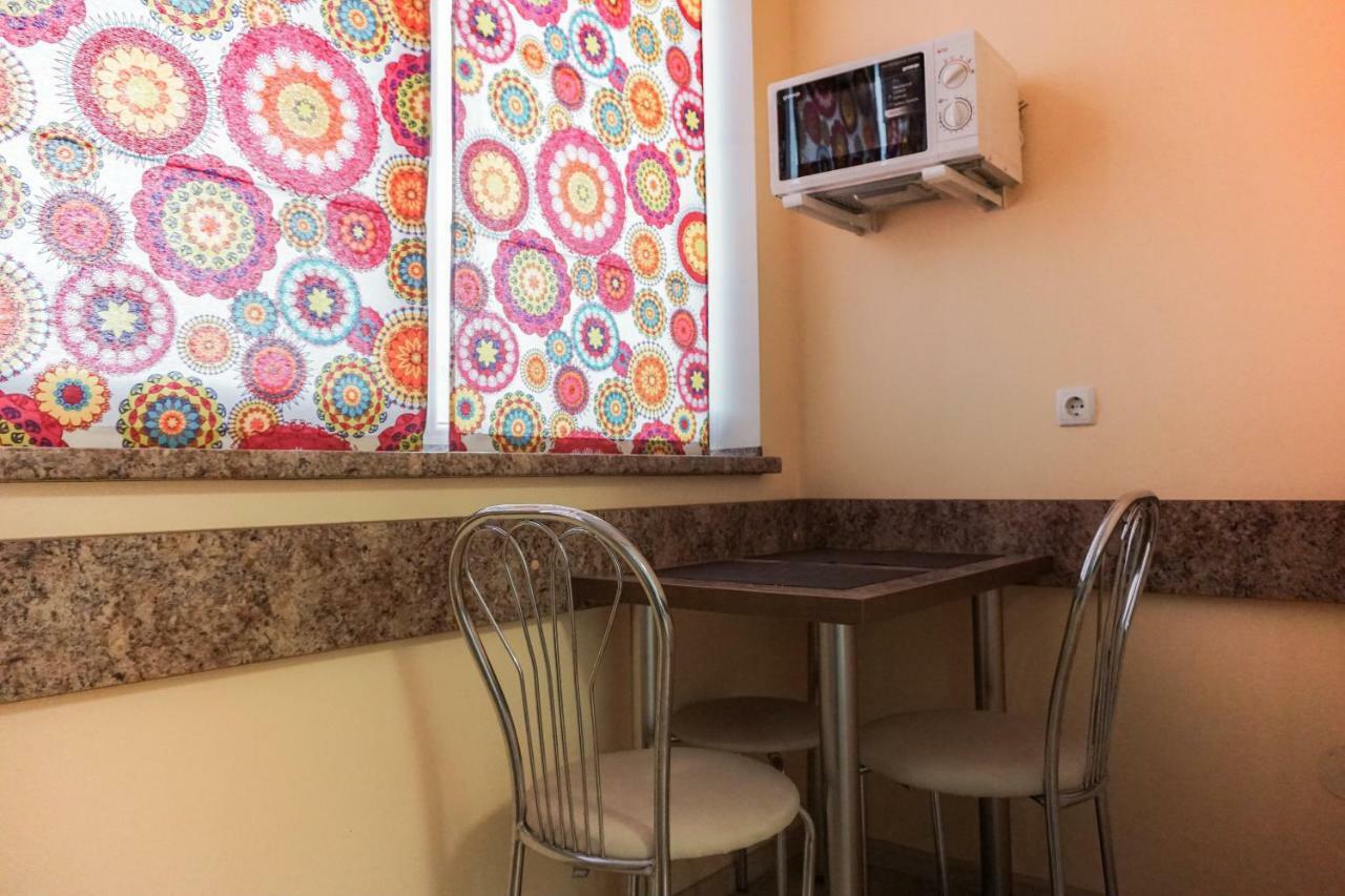 Doba In Ua Luhovska255 *